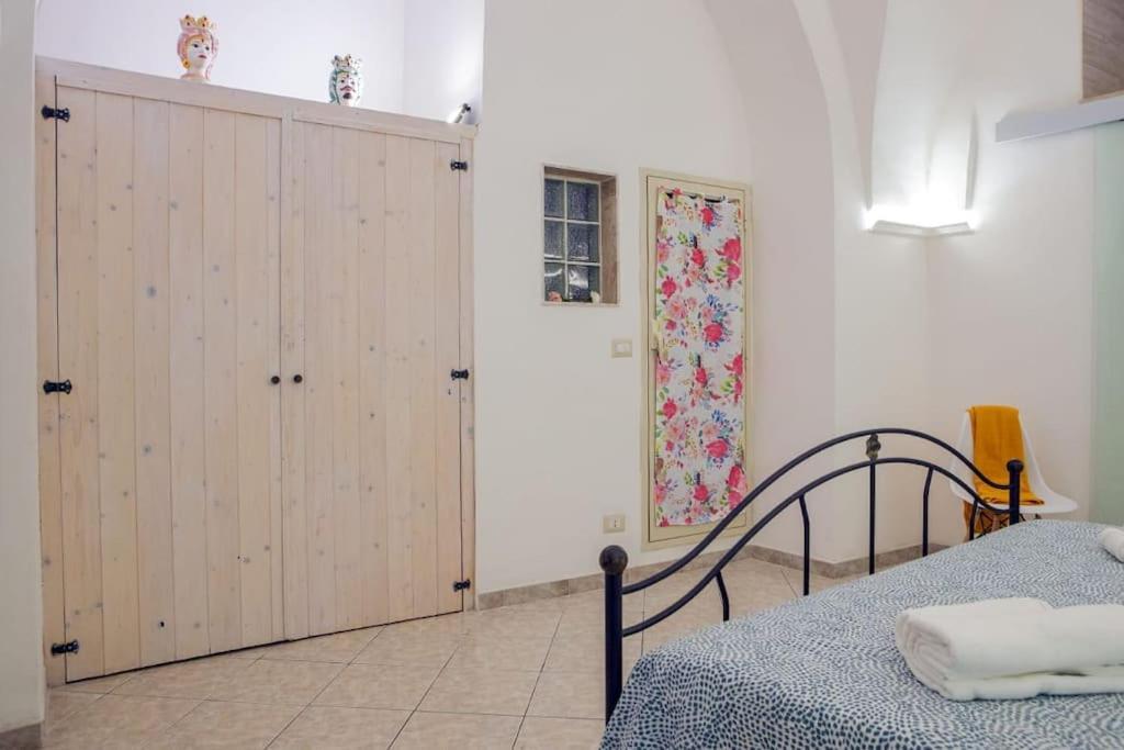 - I Portici House *